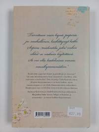 Kirjeiden lumo (UUSI)