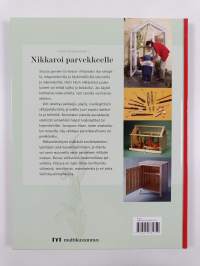 Nikkaroi parvekkeelle