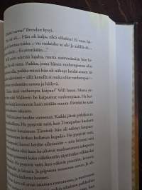 Hurjien tarinoiden talo 1-3 : Hurjien tarinoiden talo, Hirviöiden taistelu, Maailmojen törmäys (K3-)