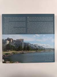 Lahden Ankkuri : rantakaupungin nousu tehtaan raunioista = An Anchor for Lahti : new lakeside city rises from factory ruins