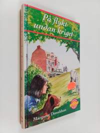 På flykt undan kriget