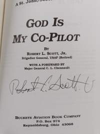 God is My Co-pilot (signeerattu)