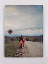 Australia, from Darwin to Sydney - A story by Donaldson spring-summer 99