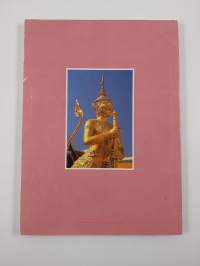 Royal Thai Cuisine Book 1