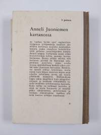 Anneli Juoniemen kartanossa
