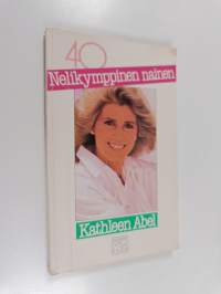Nelikymppinen nainen