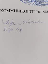 Kommunikointi eri maissa (signeerattu)
