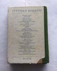 Gulla-tyttö kartanossa