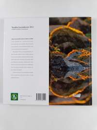 Vuoden luontokuvat 2011 : Suomen luonnon vuodenkierto