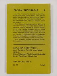 Hiljaisten puiden alla : runoja