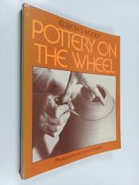 Pottery on the wheel