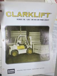 Clark - Clarklift C-30, 40, 50 (CY-30, 40, 50) huoltokirja, käyttöohjeita, huoltokirja Beam-nestekaasumoottoreille, pari myyntiesitettä -koko kansio