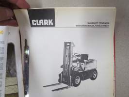 Clark - Clarklift C-30, 40, 50 (CY-30, 40, 50) huoltokirja, käyttöohjeita, huoltokirja Beam-nestekaasumoottoreille, pari myyntiesitettä -koko kansio