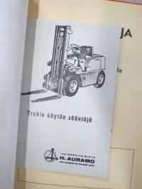 Clark - Clarklift C-30, 40, 50 (CY-30, 40, 50) huoltokirja, käyttöohjeita, huoltokirja Beam-nestekaasumoottoreille, pari myyntiesitettä -koko kansio