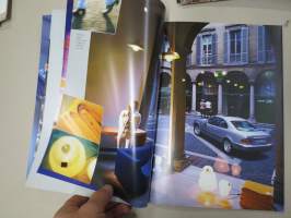 The Mercedes-Benz CLK Coupés (09/98) -myyntiesite / brochure