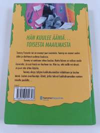 Kummituskoulu
