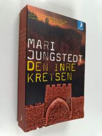 Den inre kretsen (signeerattu, tekijän omiste)