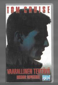 VHS-kasetti /  Vaarallinen trhtävä Tom Cruise