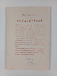 Sotapesässä : 3-näytöksinen näytelmä