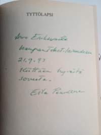 Tyttölapsi (signeerattu, tekijän omiste)