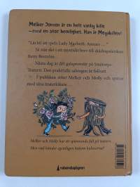 Megakillen : en stjärna på teatern
