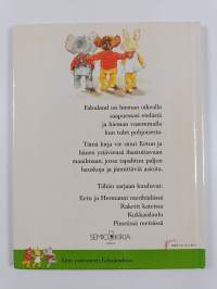 Pimeässä metsässä