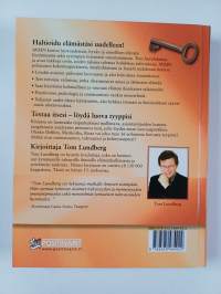 Avain : luovuus, ilo ja uudistuminen