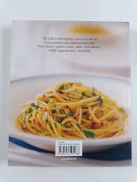Pasta : herkullisia reseptejä