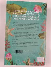 Queenie Malonen Paratiisihotelli