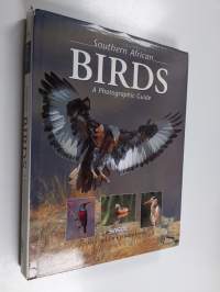 Southern African Birds - A Photographic Guide