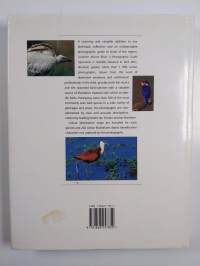 Southern African Birds - A Photographic Guide
