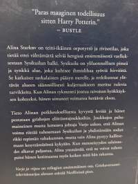 Varjo ja riipus