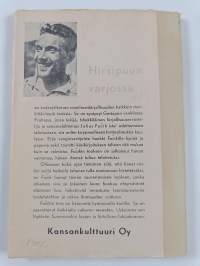 Hirsipuun varjossa