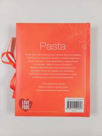 Pasta : yli 100 hyvää ohjetta