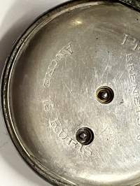 Perret &amp; Fils, Brennets -taskukello, hopeakuorinen