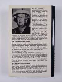 Die Tote in der Biblioktek/Mit offenen Karten/Der Wachsblumenstrauss - Poirot, Miss Marple und Insp.Battle - Drei kriminalromane in einem band