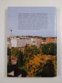 Tutkimusmatkoja Tampereen taloihin