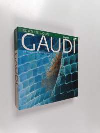 Gaudí : Introduction to His Architecture