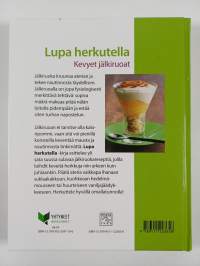 Lupa herkutella : kevyet jälkiruoat