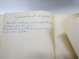 Lauluja Väinolle - Väino Ahtikari, Enso 1936 -varusmiespalvelustaan suorittaneen henkilön ajan tyyliin koottu laulukirja, myös muita tekstejä ja aforismeja