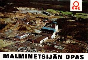 Kivikirja 1  -kansiossa ohjeita ja kivinäytteitä