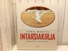 Intarsiakirja, Puukuviointi ja puu-upotus