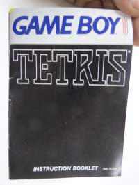 Nintendo - pelien ohjeita monikielisiä myös suomeksi mm. Tetris yhteensä 6 erilaista