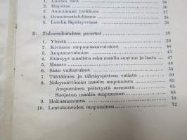 Ampumaoppi - Upseerin käsikirjasto III, kolmen linjan kivääri m/1891 20 sivun perinpohjainen esittely kirjan alussa