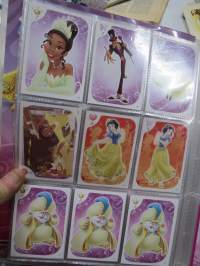 Disney Princess Trading Card Game -keräilykorttien kirja