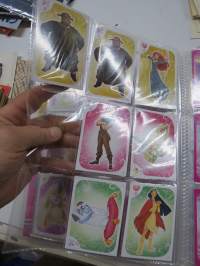 Disney Princess Trading Card Game -keräilykorttien kirja