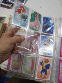 Disney Princess Trading Card Game -keräilykorttien kirja