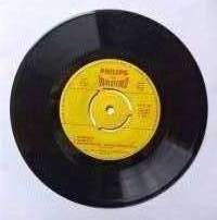 Stereojärjestelmän tarkistusohjeita Philips – 99915 DV 7&quot; EP