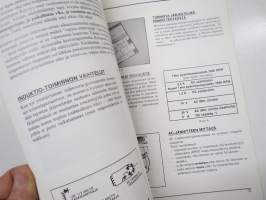Briggs &amp; Stratton Kansainvälinen update seminaari 1994 - tuoreita huoltotietoja