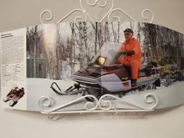 Yamaha 1984 1985 moottorikelkka -myyntiesite